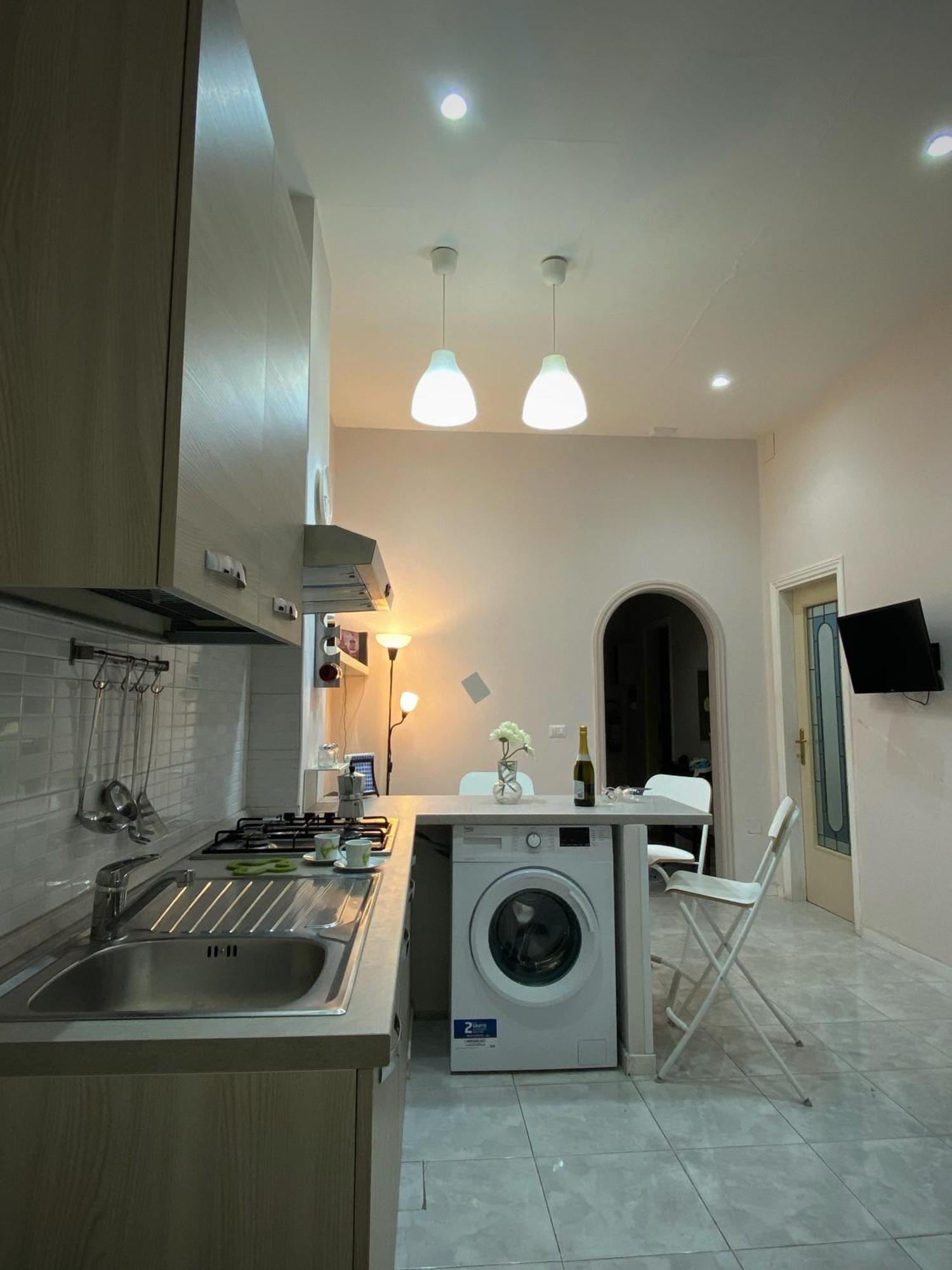 Appartamento La Casa Al Centro " Vicino Al Centro Storico Di Napoli" Esterno foto