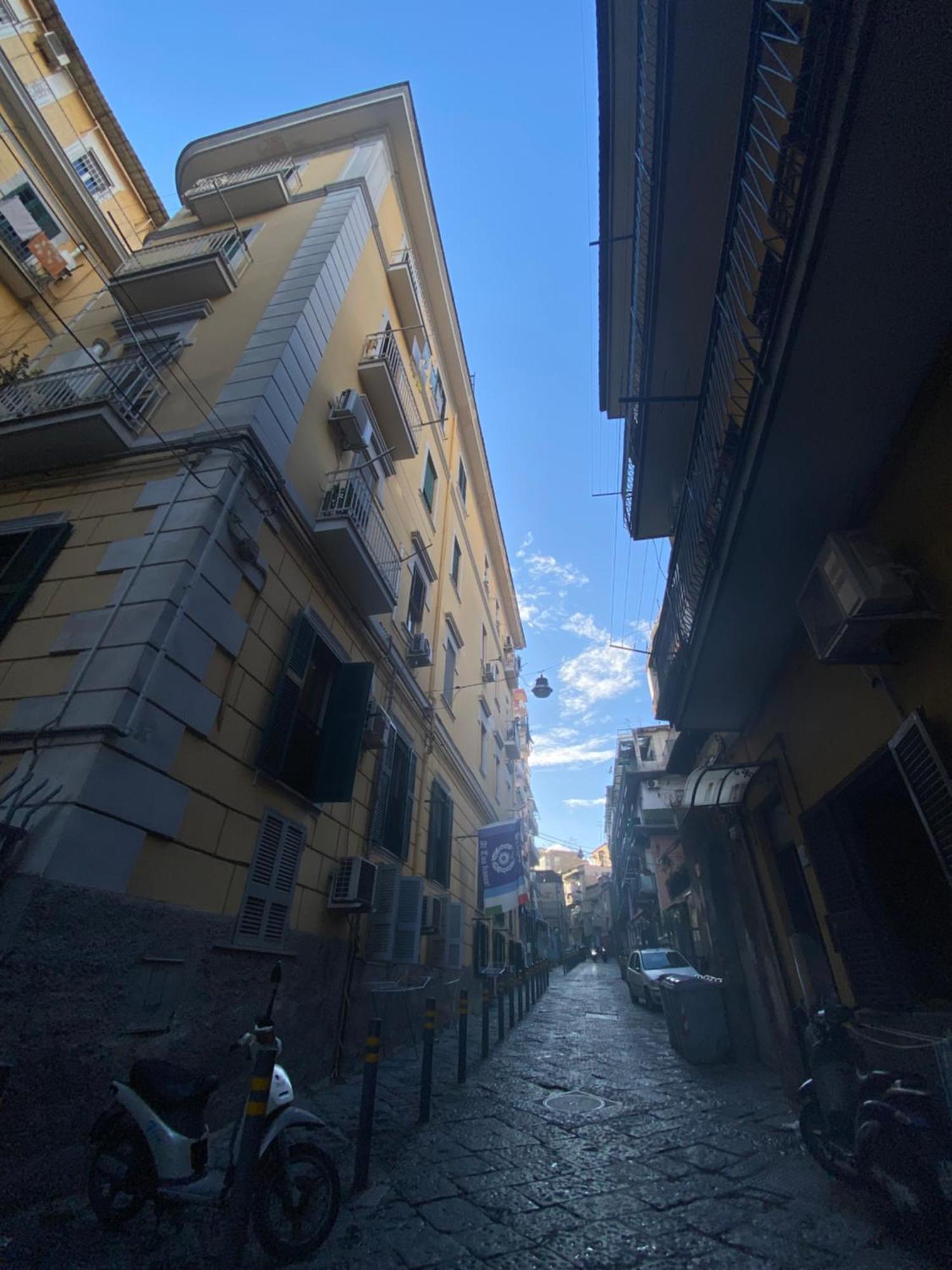 Appartamento La Casa Al Centro " Vicino Al Centro Storico Di Napoli" Esterno foto